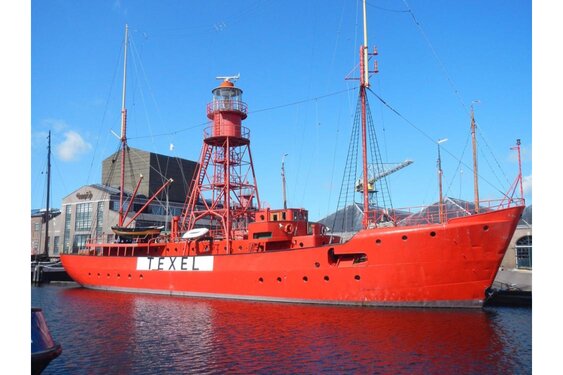 25, 26 en 27 April 10 jarig jubileum Radio Seabreeze vanaf het lichtschip Texel Den Helder